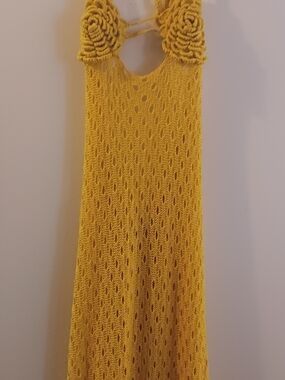 womens nwt Loragal Yellow Crochet 3D Rose Flower Knit Maxi Dress Halter Backless